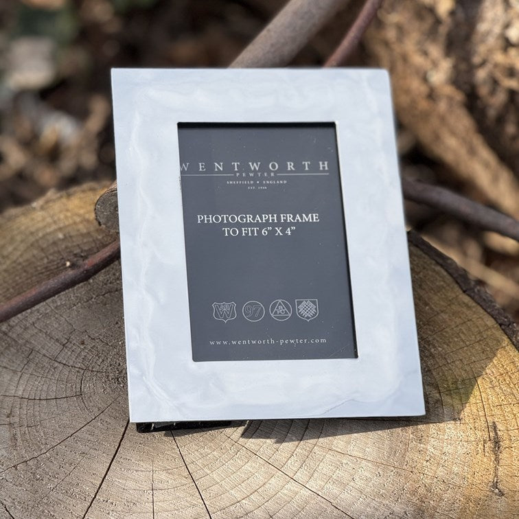 Engraved Pewter 6"X4" Graduation Photograph Frame